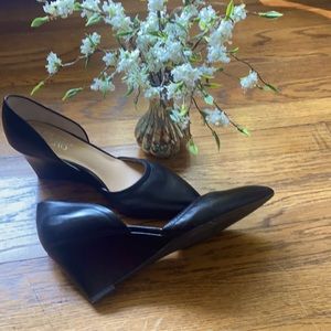 Franco Sarto cutout pumps!
